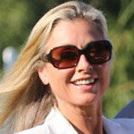 Suzanne Dando